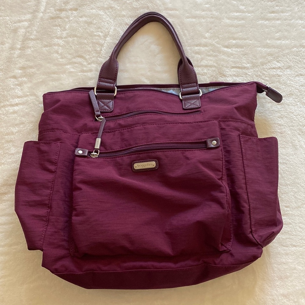 **Baggallini 3-in-1 Convertible Backpack Handbag Crossbody Zippered Eggplant